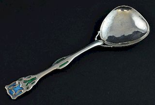 Art Nouveau silver spoon with enamel decoration to top, shaped hammered bowl, London, 1904, makers mark partially rubbed, 1.6
