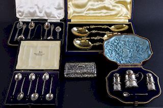 Set of four George V silver gilt spoons with grapevine handles, by Harrison Brothers & Howson, Sheffield, 1911, set of six te