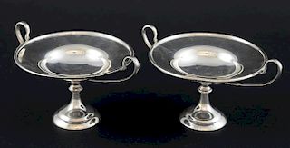 Pair of George V silver pedestal tazza dishes by Harrods, London, 1911, 7.6oz, 237g,