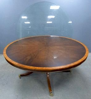 Regency style mahogany round dining table on four column support and splayed legs, diameter 178cm
