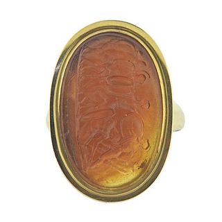 18k Gold Chalcedony Intaglio Ring