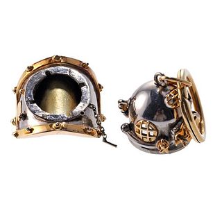 Puig Doria 18k Bonnet Diving Helmet Gold Locket Key Chain