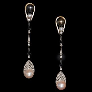 IMPRESSIVE PAIR OF ART DECO PEARLS AND DIAMOND CLIP EARRING