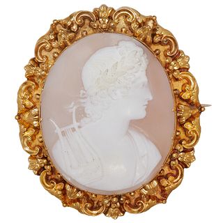 VICTORIAN CARVED SHELL CAMEO BROOCH