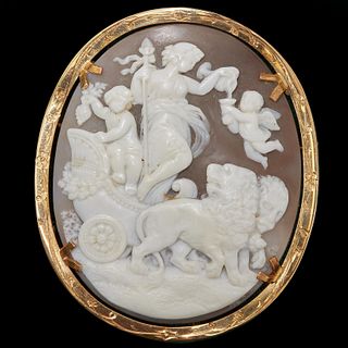 RARE LARGE ANTIQUE VICTORIAN CARVED SHELL CAMEO BROOCH