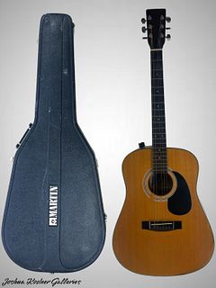 PALMER ACOUSTIC GUITAR WITH HARD CASE