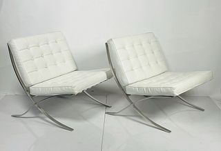 Pair of Barcelona Style Lounge Chairs in White Leather