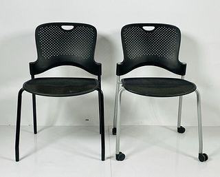 Pair of Caper Office/Stacking Chairs by Herman Miller