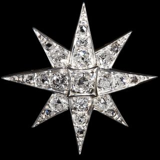 FINE ANTIQUE DIAMOND STAR BROOCH