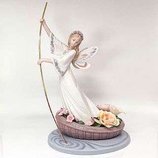 Enchanted Lake 1007679 Ltd. - Lladro Porcelain Figurine