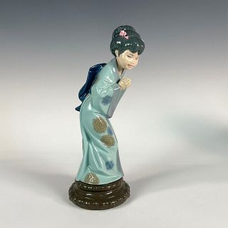 Sayonara 1004989 - Lladro Porcelain Figurine