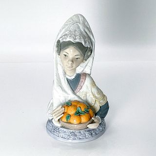 Valencian Harvest 1005668 - Lladro Porcelain Figurine