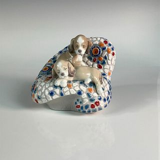 In Barcelona 1006663 - Lladro Porcelain Figurine