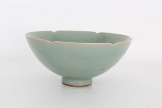 Chinese Longquan celadon lobed rim bowl
