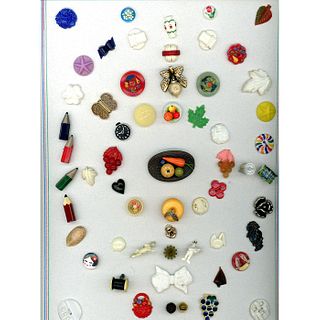 2 FULL CARDS OF ASSORTED DIVISION THREE PLASTIC BUTTONS