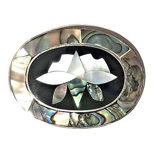 A DIVISION ONE INLAY PEARL BUTTON