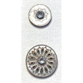 A SMALL CARD OF DIVISION ONE PEARL BUTTONS