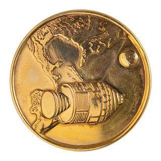 Gus Grissom&#39;s Apollo 1 Gold Fliteline Medallion
