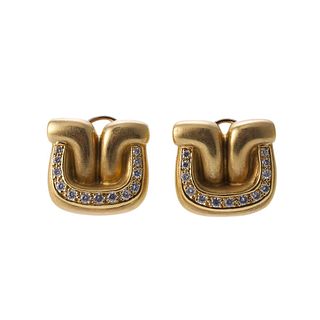Marlene Stowe 18k Gold Diamond Earrings