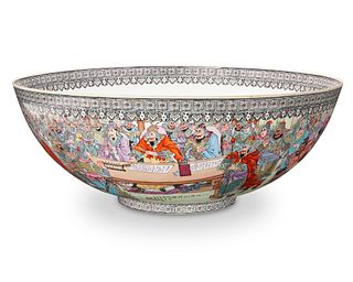 A Chinese Jingdezhen enameled porcelain eggshell bowl