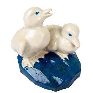 Royal Doulton Lambeth Stoneware Colorway Figure Ducklings H5