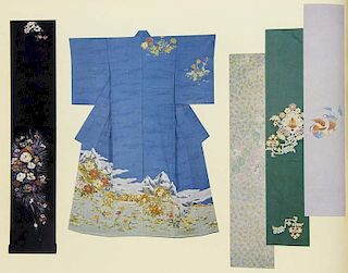 Japanischer Kimonokatalog. Mit 21 phot. Tafeln. (ca. 1960). 23 Bll. Quer-4°. Roter Lwd. mit DTitelschild und Kordelbindung (