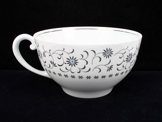 OVERSIZED NORITAKE SILVER QUEEN DISPLAY COFFEE CUP