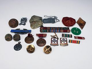 COLLECTION OF WWII MEDALS AND BADGES GI BRING BACK