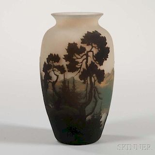 Muller Fres Cameo Glass Vase
