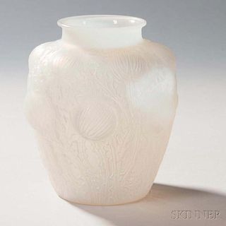 R. Lalique Domremy or Chardons Vase