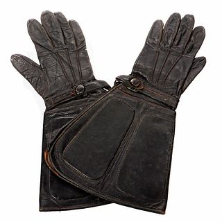 Vintage Churchill Leather Gauntlet Gloves.