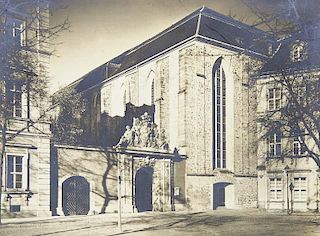 Sammlung von 25 Photographien der von den Nationalsozialisten umgestalteten Sankt-Nikolai-Kirche in Magdeburg. Vintages. Silb