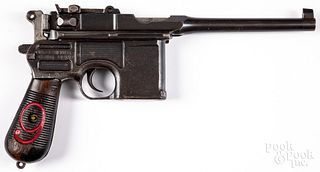 Mauser red 9 semi-automatic pistol
