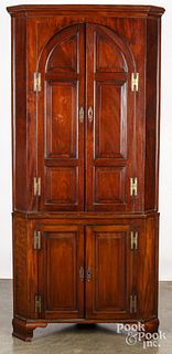 English mahogany corner cupboard, late 18th c.