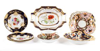 EIGHT PIECES OF ENGLISH PORCELAIN