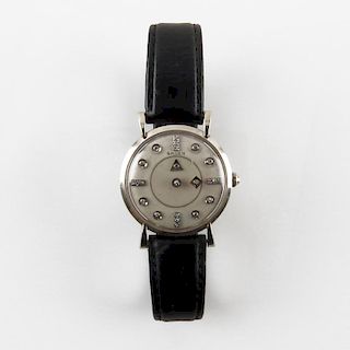 Circa 1950s Man's Gruen Mystery Dial 14 Karat White Gold Watch