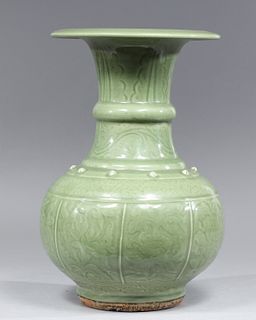 Large Chinese Green Glaze Ceramic Vase