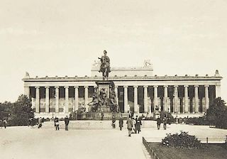 Portfolio 'Erinnerungen an Berlin. Juni 1896.' mit 50 Kupferaetzungen nach Photographien von Berlin. Berlin, Schweitzer, (um