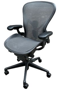 HERMAN MILLER Aeron Office Chair