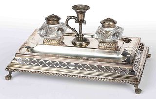 19TH CENTURY ENGLISH SILVER-PLATED INKSTAND