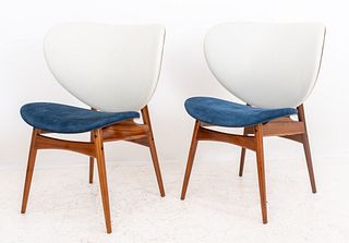 Italian Modernist Walnut framed and upholstered side chairs by Draga Obradovic & Aurel Basedow (Italian XX-XXI) for Baxter Italia with grey leather ba