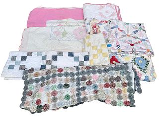 Collection Vintage Hand Stitched Quilts 