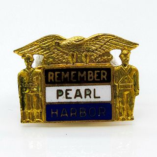 Vintage Commemorative WWII Remember Pearl Harbor Pin