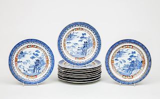 Set of Eleven Chinese Blue and White Porcelain Lunch Plates, in the Blue Willow Pattern