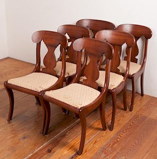 Henkle Harris Dining Chairs Set
