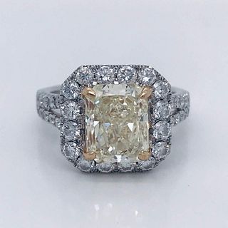 3.06 Ct Fancy Light Yellow Diamond Engagement Ring