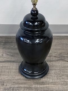 BLACK CERAMIC GINGER JAR TABLE LAMP