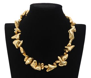 Unique Shark Tooth Design 18k Gold Necklace