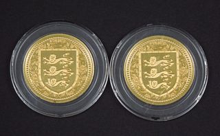 (2) Elizabeth II Royal Arms of England 5 Pound Gold Coins.