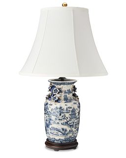 A Chinoiserie blue and white porcelain table lamp
